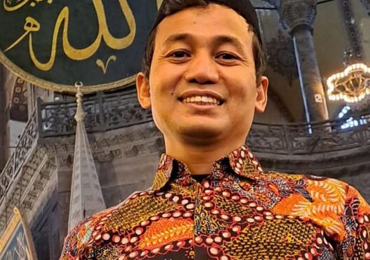 Tafsir Surah Al-Infithar Dr. Abdul Mu'id Nawawi