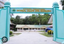 MAI BARUGA DAN PERISTIWA GALUNG LOMBOK