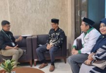 Panitia Mukernas dari Asrama Haji ke BI Panitia Mukkernas Menyambangi BI Sulsel