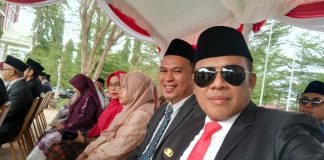 Bendera Berkibar Perselisihan Masih Berkobar